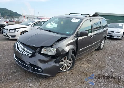 2016 Chrysler Town & Country Touring z USA, uszkodzony, nr VIN 2C4RC1BG2GR187241